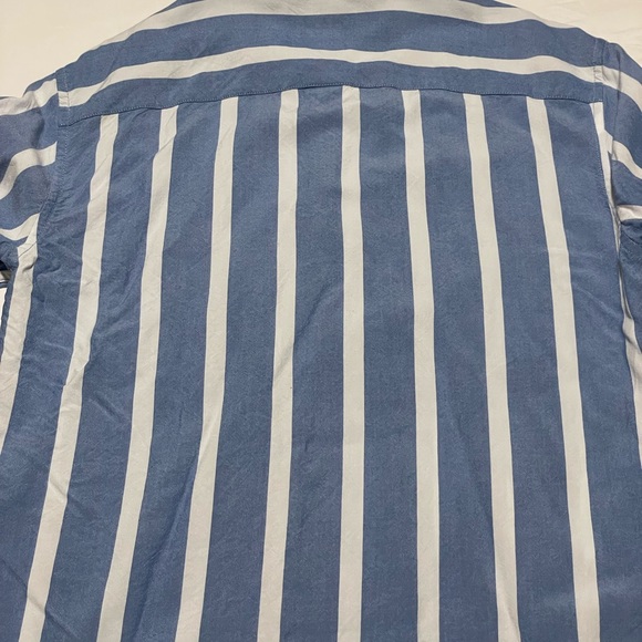 HP Bershka Men’s Striped Shirt W Granddad Collar in Sky Blue Sz S Linen Cotton - Picture 5 of 8